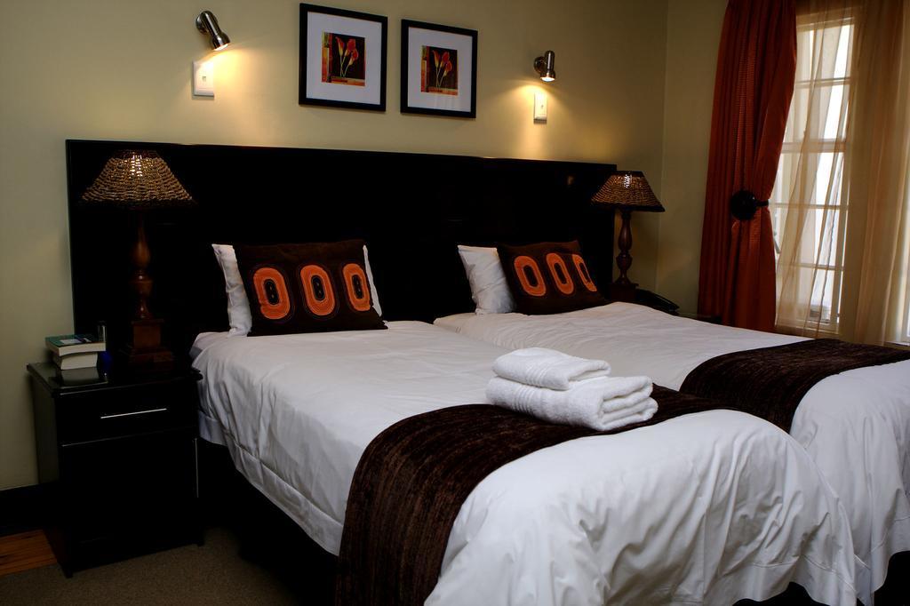 Goodey'S Guesthouse Pretoria-Noord Eksteriør bilde