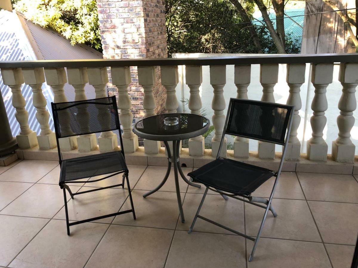 Goodey'S Guesthouse Pretoria-Noord Eksteriør bilde