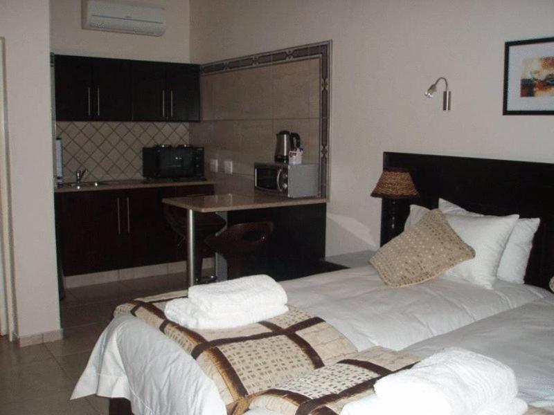 Goodey'S Guesthouse Pretoria-Noord Rom bilde